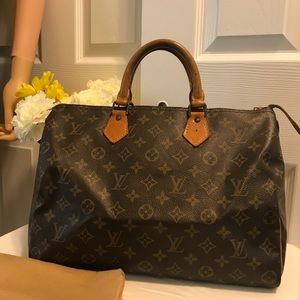 Authentic Louis Vuitton speedy 30 monogram
